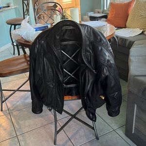 Men’s leather Bomber jacket .Like new . Worn twice . Great buy .